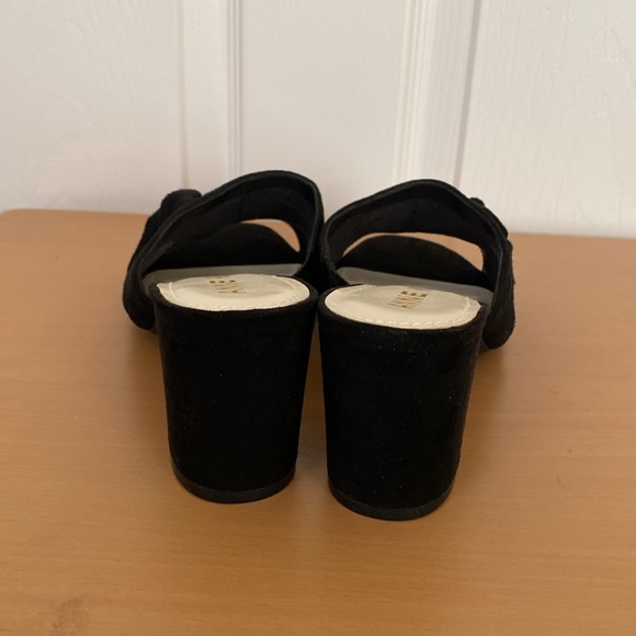 Anne Klein Cerise Black Ruffled Slip On Suede Mule Sandal Women’s Size 9M - Picture 8 of 12